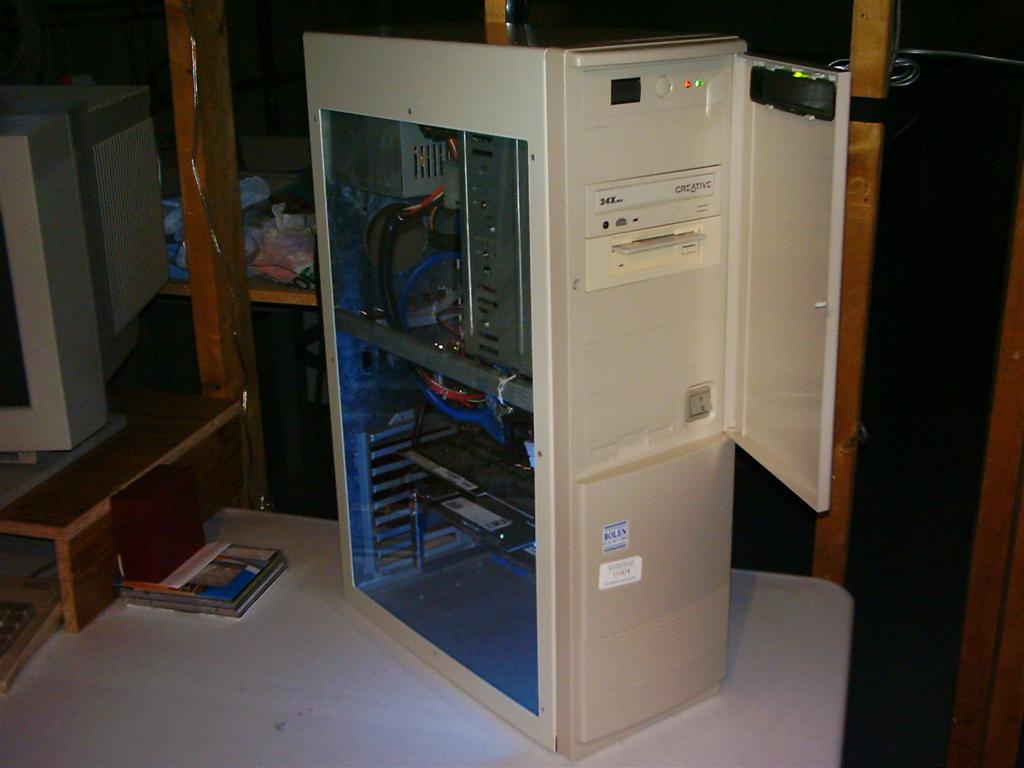 A4000D in Tower case with custom side window #2