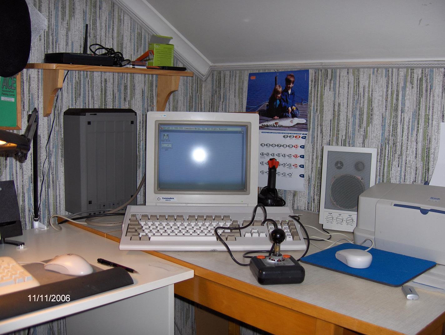 A1200 and Commodore 1084S