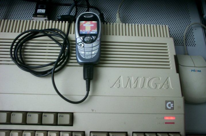 Stock Amiga 500 connected to GPRS